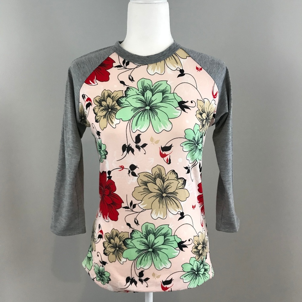 ✂️CLEARANCE Pastel Flower Lularoe Randy